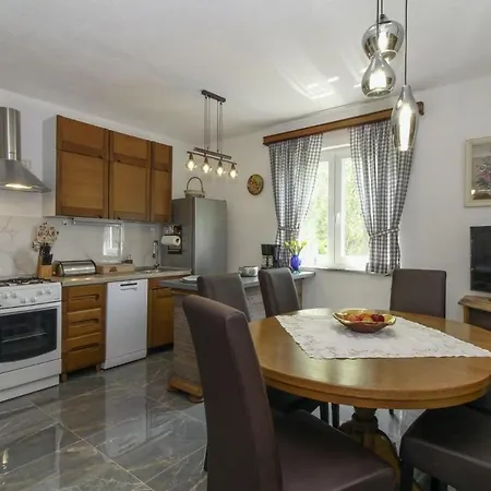 Holiday home Jolanda In - Haus Fuer 4-6 Personen *