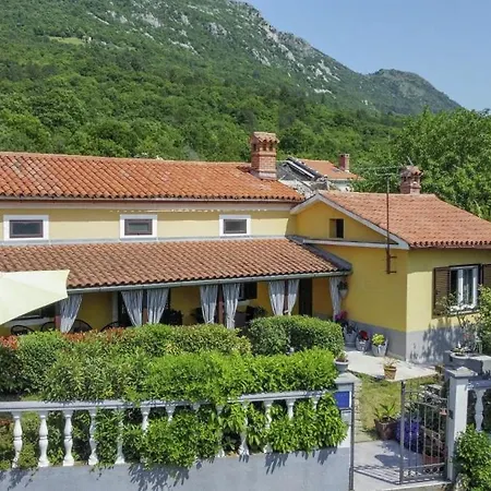 Holiday home Jolanda In - Haus Fuer 4-6 Personen *