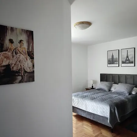 Jolanda In - Haus Fuer 4-6 Personen * Plomin